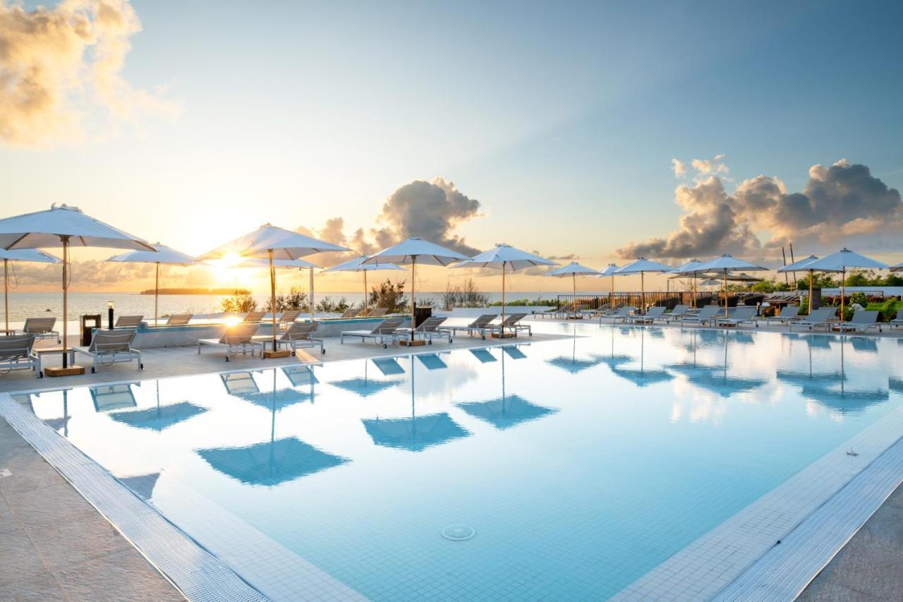 Hotel The Mora Zanzibar Matemwe  Exterior foto The Beach Club at Atlantis Paradise Island