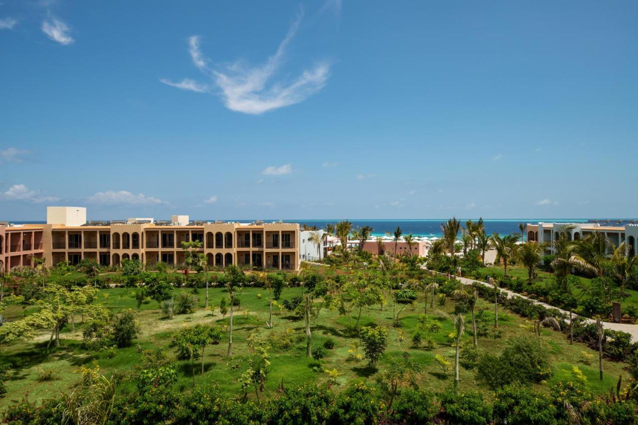 Hotel The Mora Zanzibar Matemwe  Exterior foto View of the town