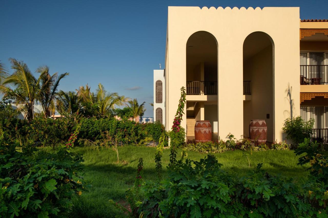 Hotel The Mora Zanzibar Matemwe  Exterior foto The Zanzibar Serena Hotel